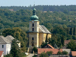 Farní kostel sv. Havla v Osvětimanech.